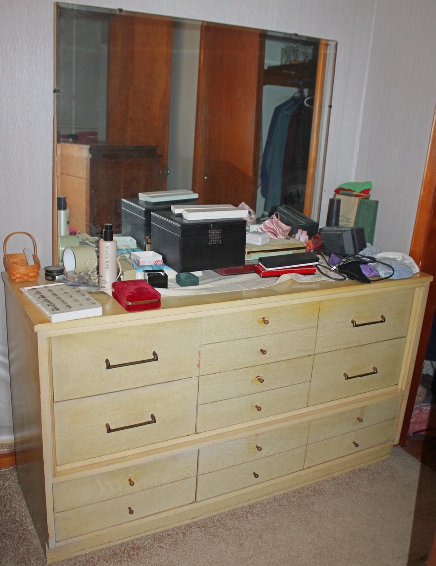 Image for ESTATE AUCTION