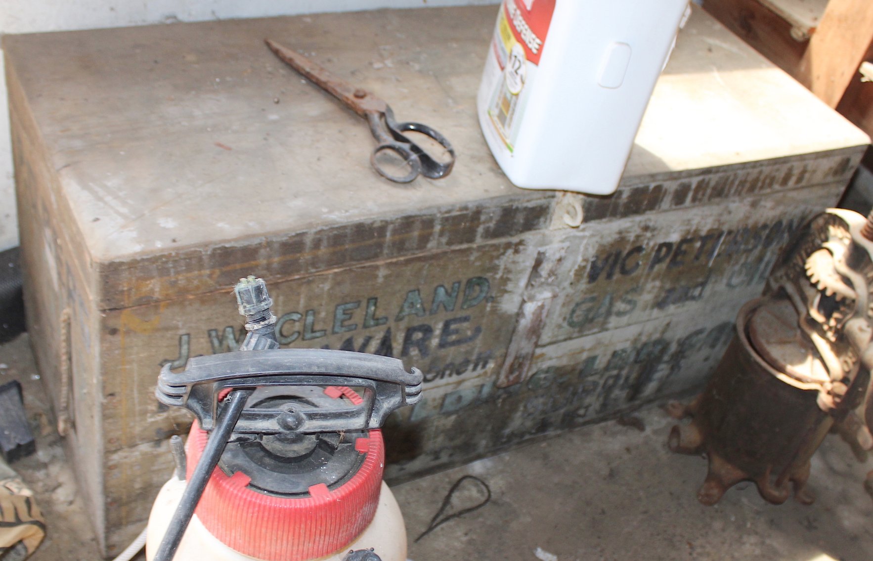 Image for ESTATE AUCTION