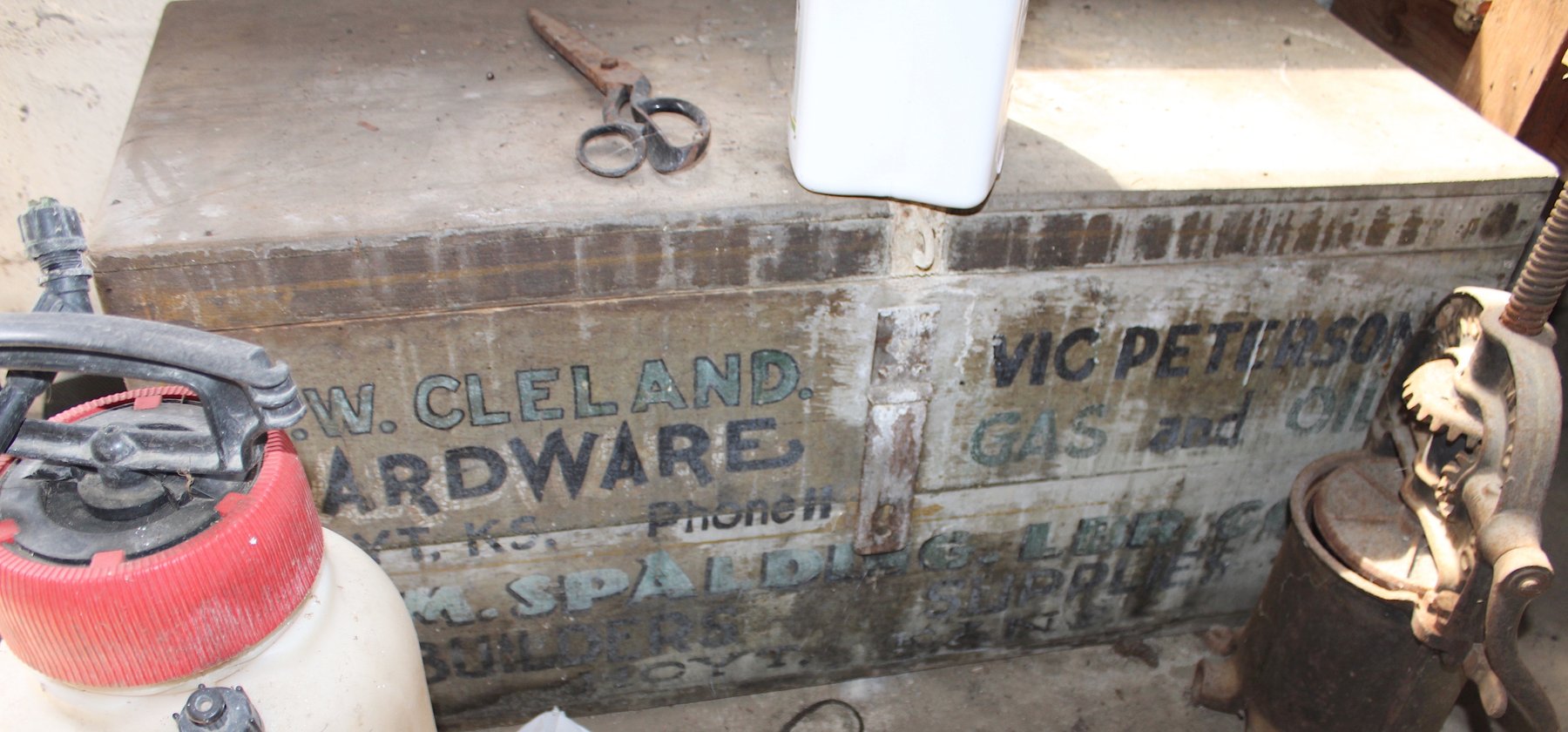 Image for ESTATE AUCTION