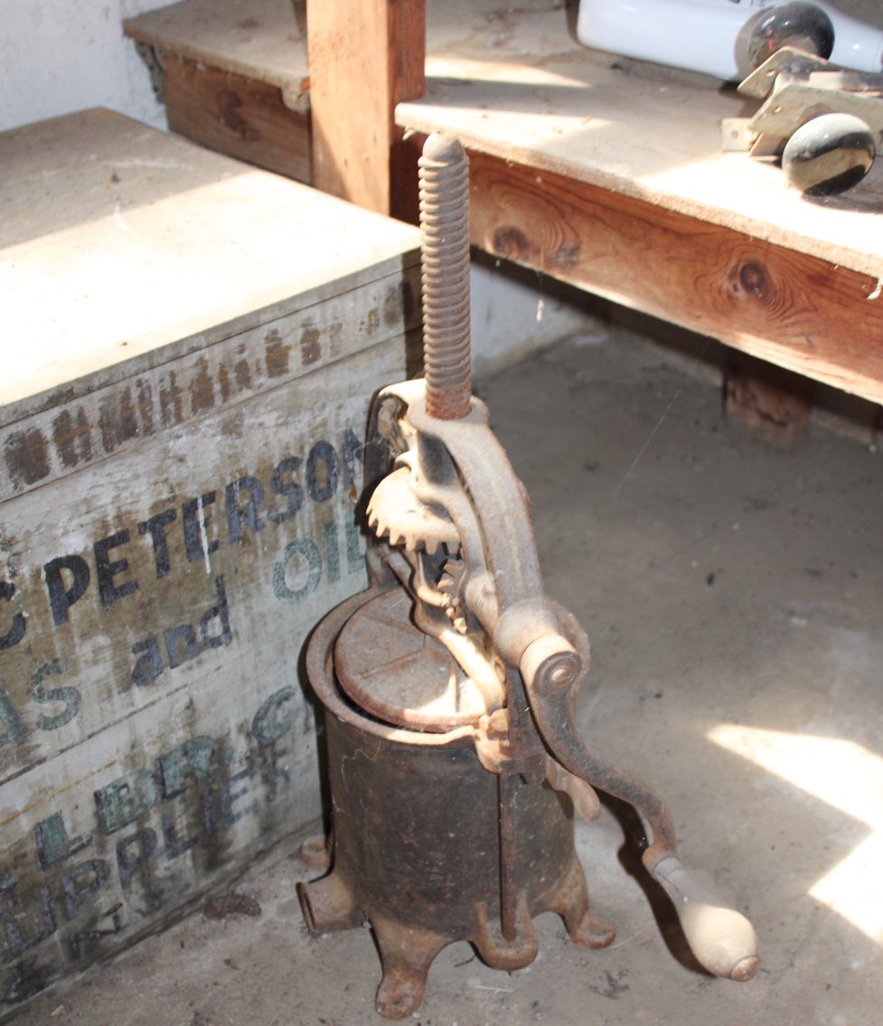 Image for ESTATE AUCTION