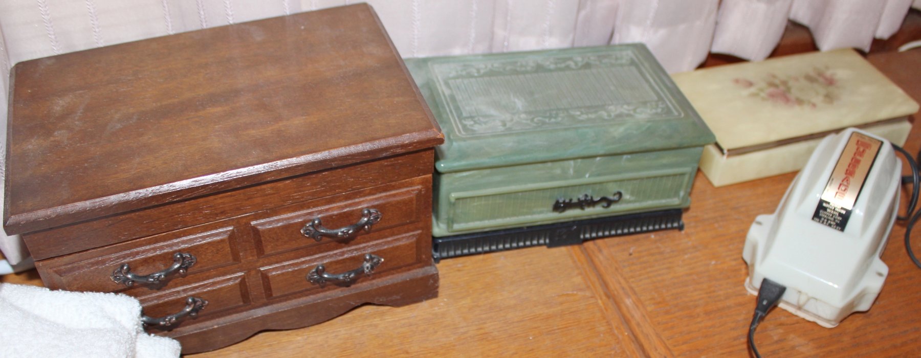 Image for ESTATE AUCTION