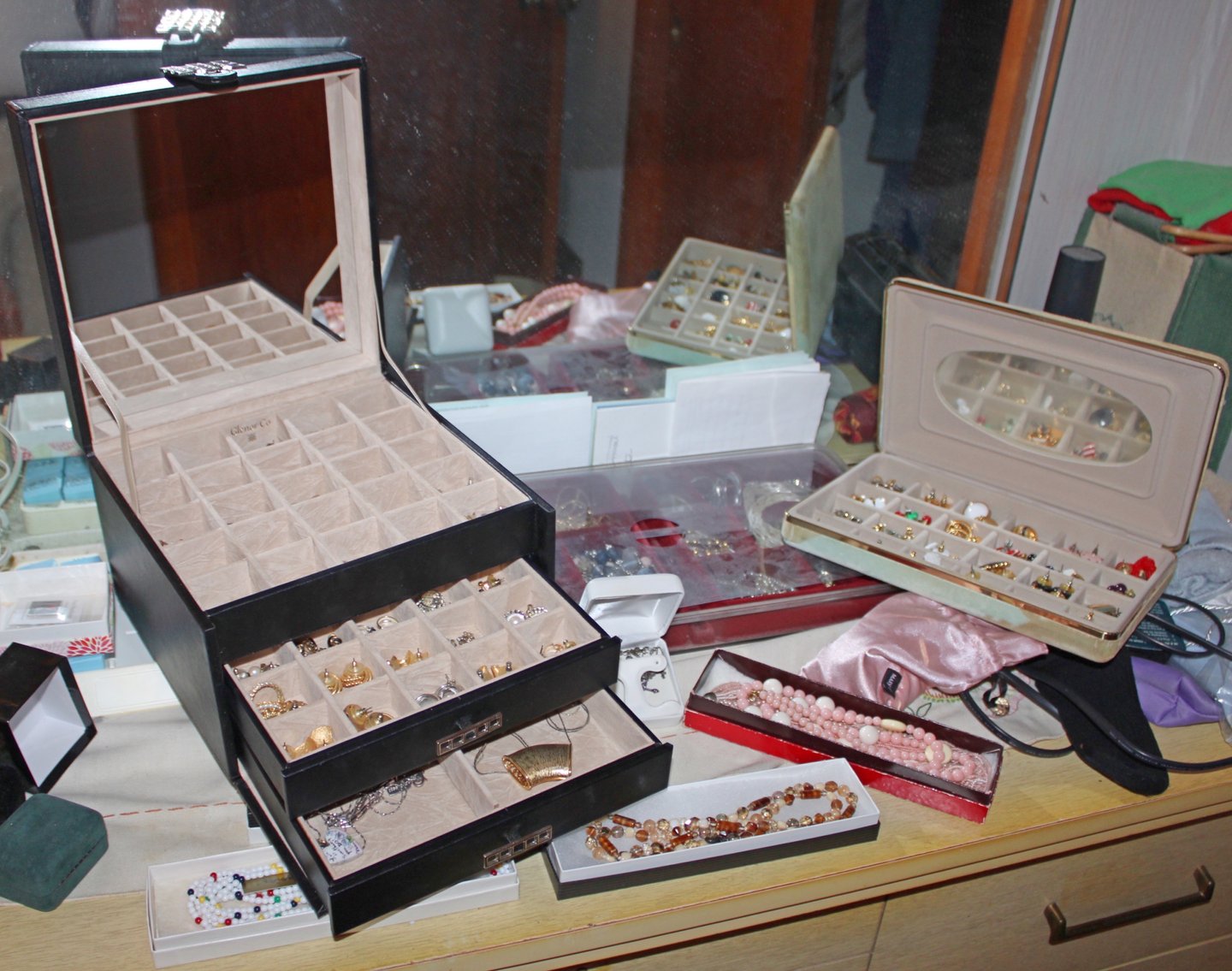 Image for ESTATE AUCTION