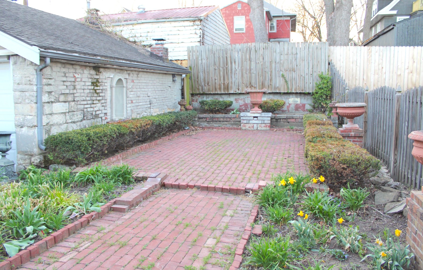 Image for REAL ESTATE & PERSONAL PROPERTY AUCTION