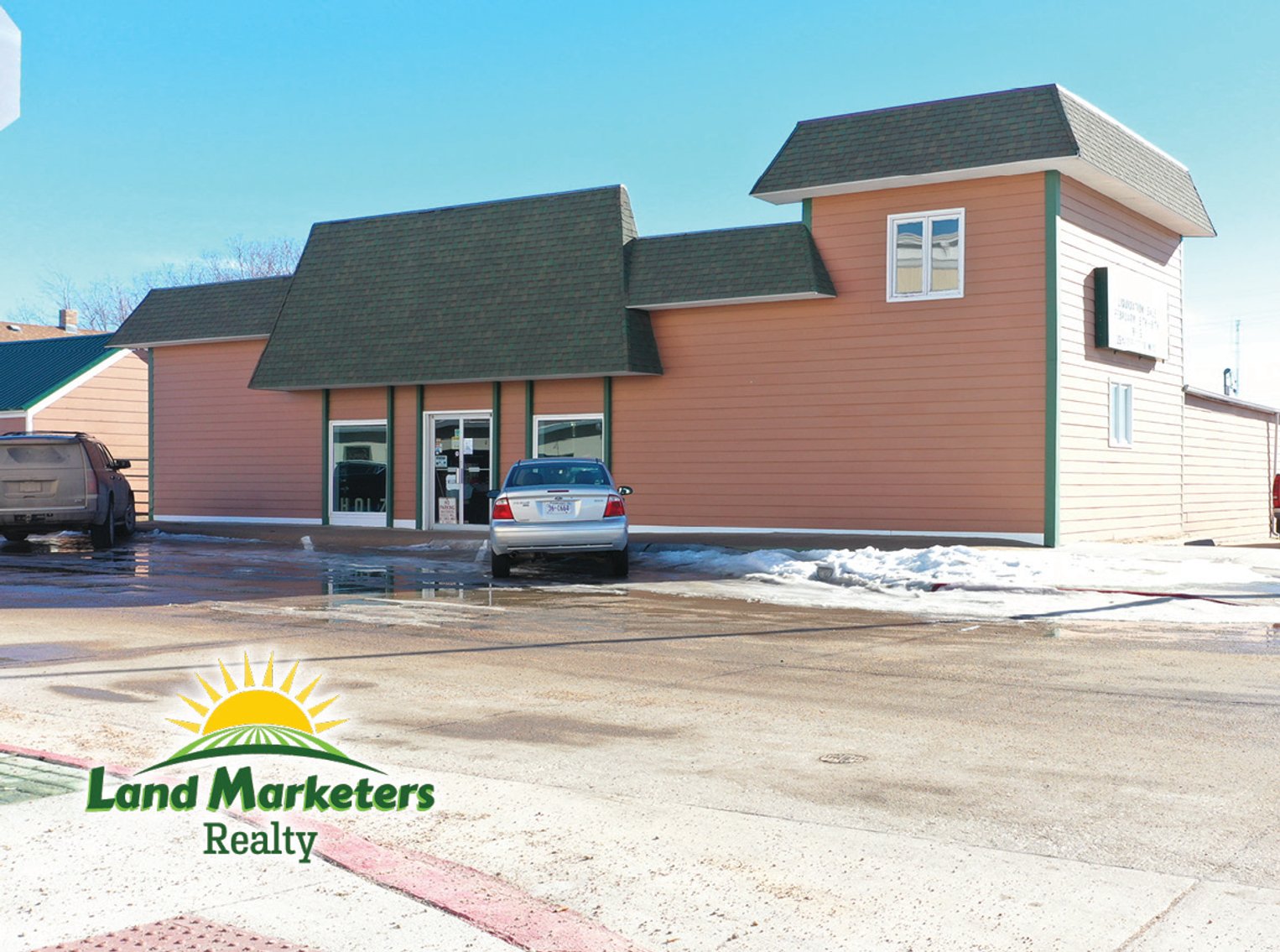 Image for Holz Lumber and Hardware Inc. Offered in 2 Tracts