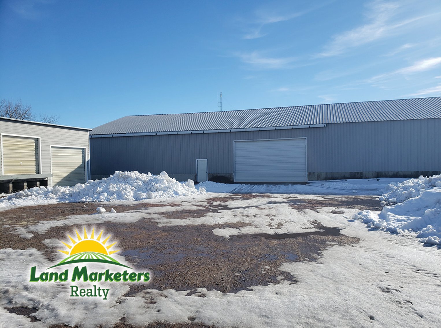 Image for Holz Lumber and Hardware Inc. Offered in 2 Tracts