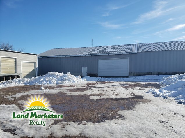 Image for Holz Lumber and Hardware Inc. Offered in 2 Tracts