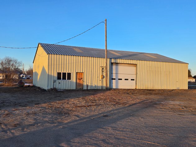 Image for Online Real Estate Auction - 510 East Highway 20 - Stuart, NE - .62+/- Acres