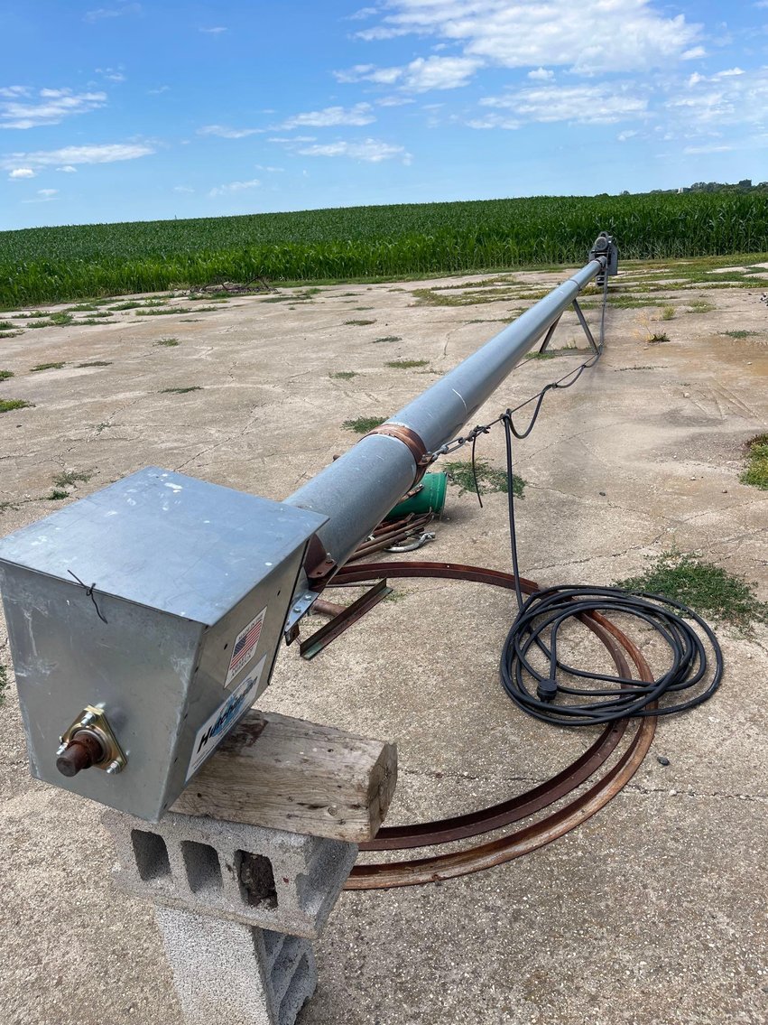 Image for AUGUST FARMER DEALER ONLINE ONLY CONSIGNMENT