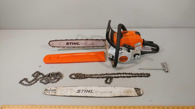 Image for FARMER DEALER AUGUST ONLINE ONLY CONSIGNMENT & JAMES & LINDA SCHLIEMAN PARTIAL FARM RETIRMENT