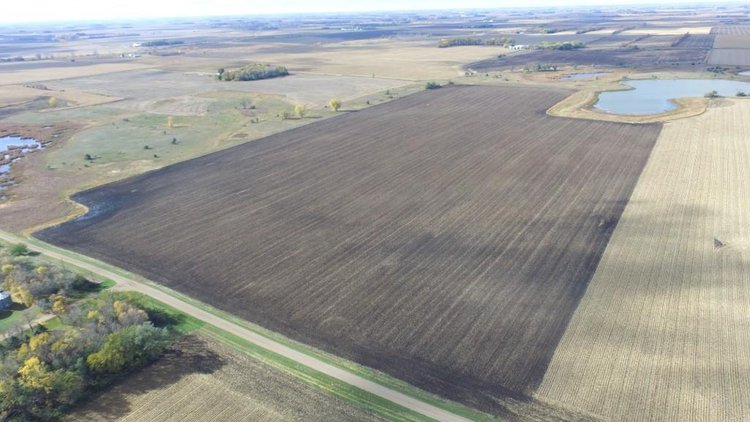 Image for DENNIS & BERTHA VOSS ESTATE ONLINE ONLY LAND AUCTION