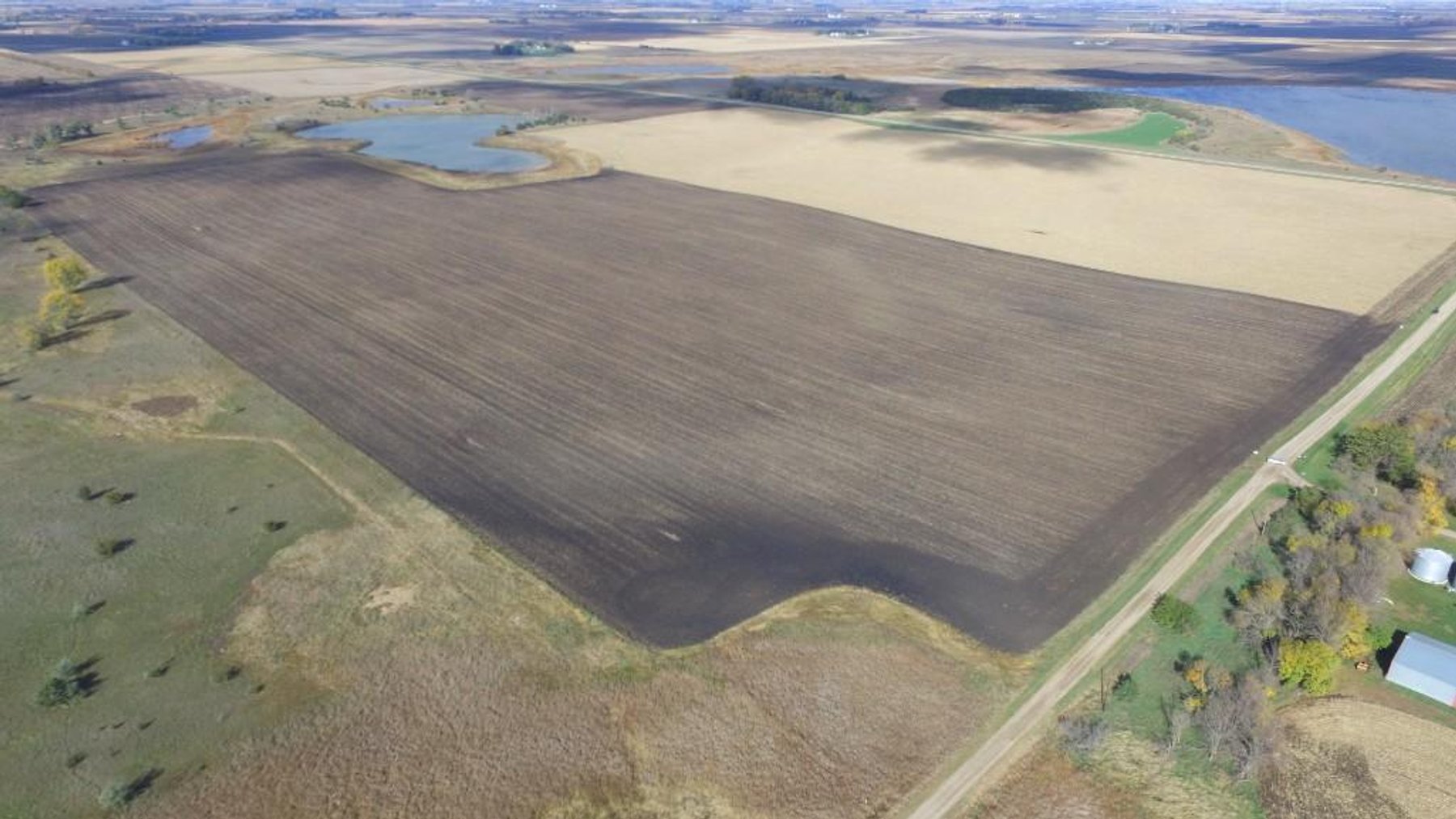 Image for DENNIS & BERTHA VOSS ESTATE ONLINE ONLY LAND AUCTION