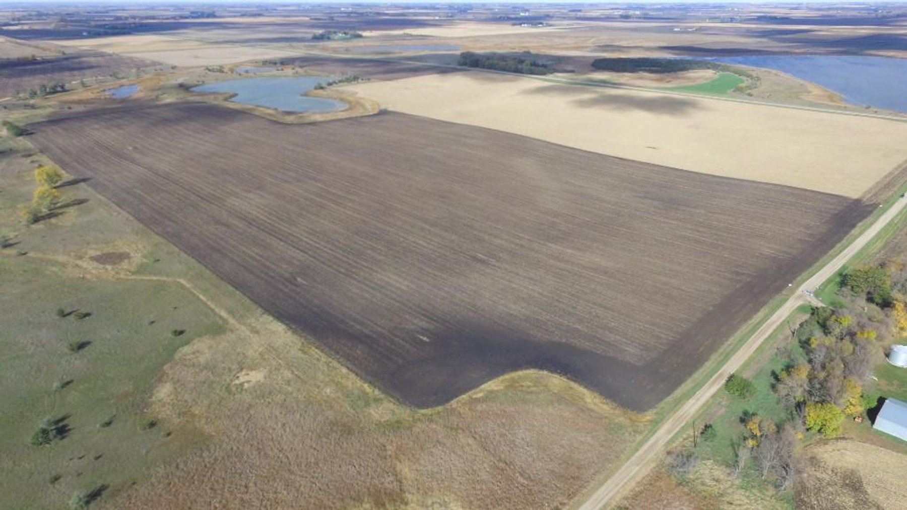 Image for DENNIS & BERTHA VOSS ESTATE ONLINE ONLY LAND AUCTION