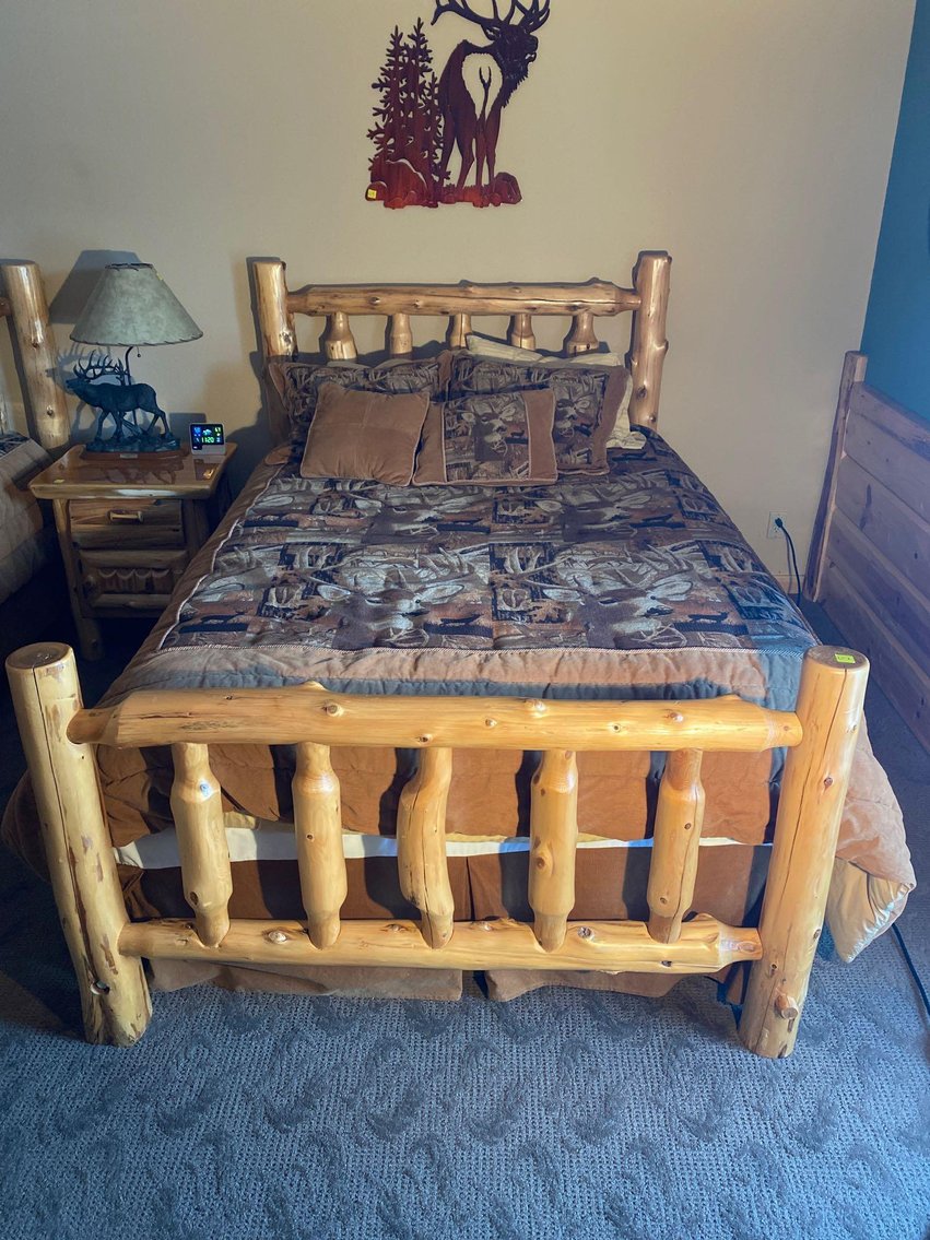 Image for AUTUMN ANTLERS ONLINE ONLY AUCTION