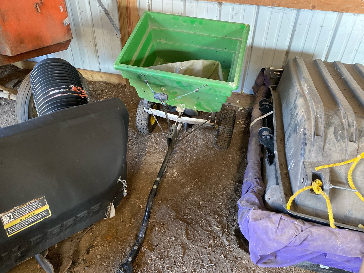 Image for Lowell & Marlyn Perry Online Only Moving Auction