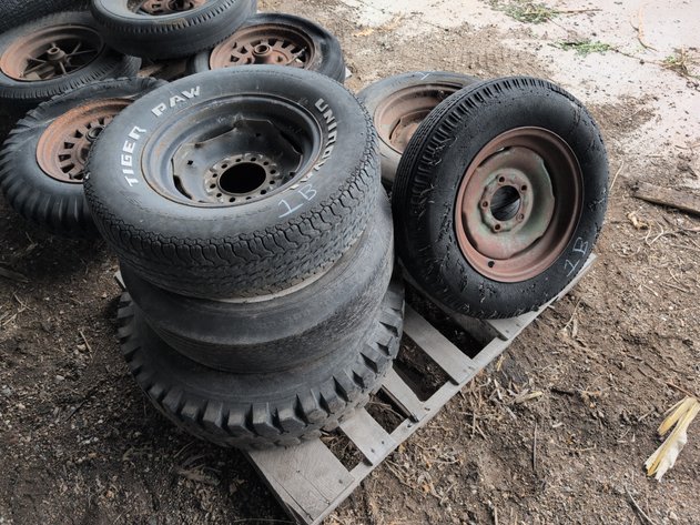 Image for Nadgwick Farms Online Only Auction