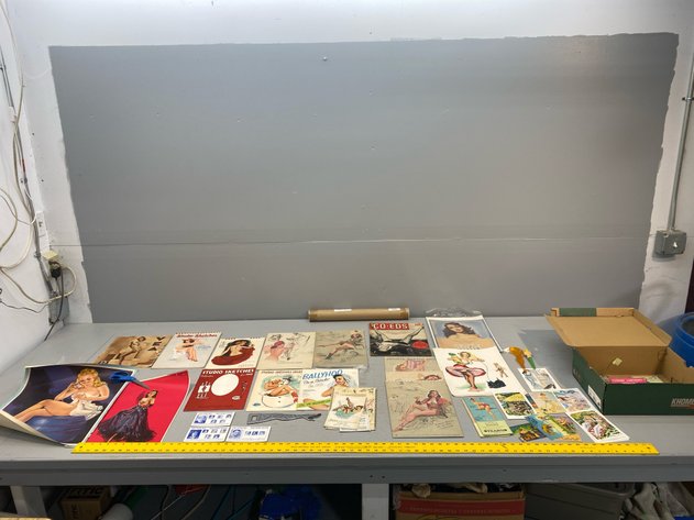 Image for ASSORTMENT OF VINTAGE PIN-UP ART