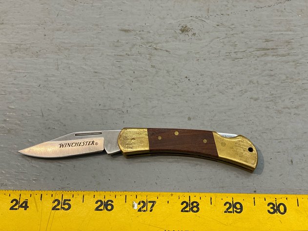 Image for WINCHESTER FOLDING KNIFE