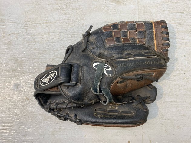 Image for BASEBALL GLOVE