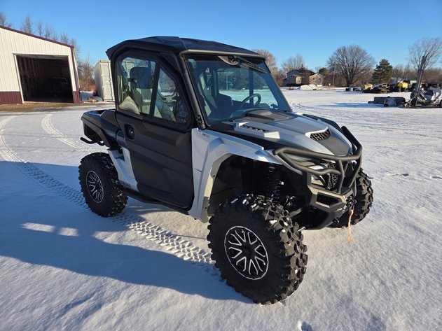 Image for 2024 YAMAHA LIMITED EDITION R-MAX 2 WOLVERINE 1000