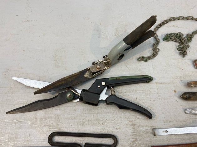 Image for TOOLS / SCREWDRIVERS