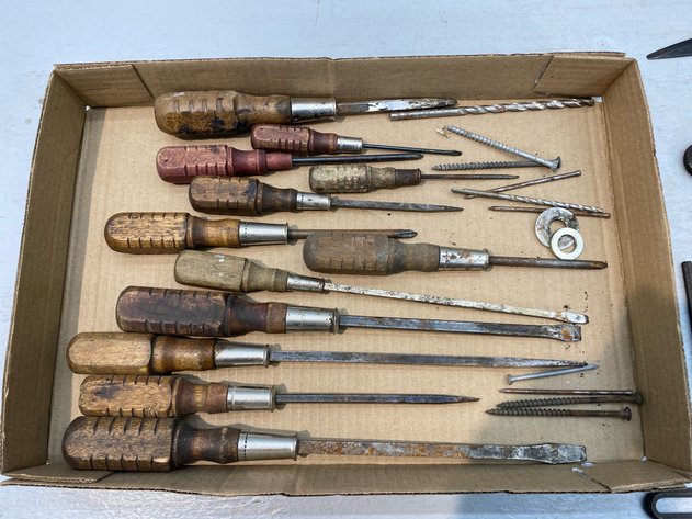 Image for TOOLS / SCREWDRIVERS