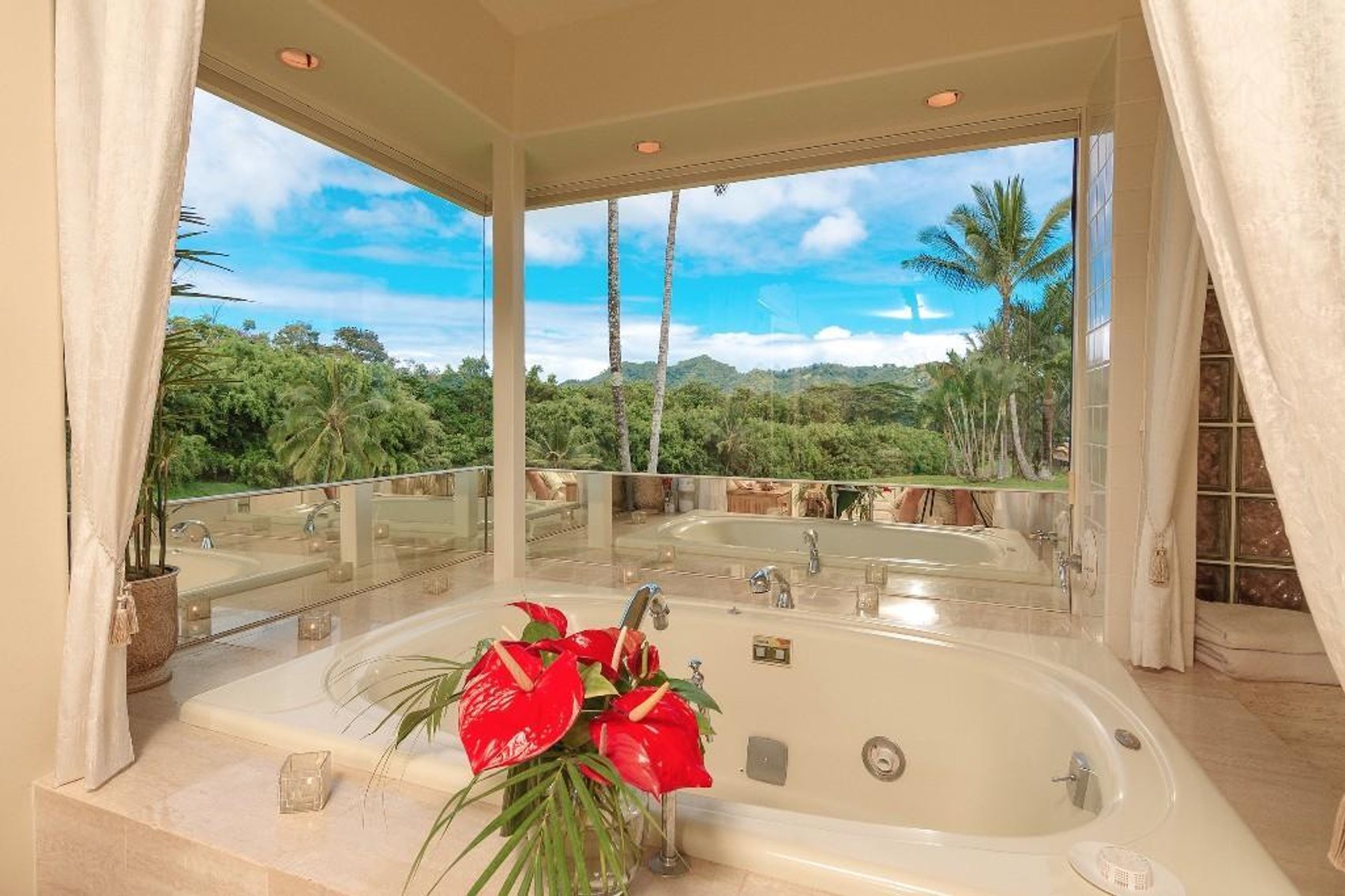 Image for Luxury Real Estate Auction - Wailua Homesteads