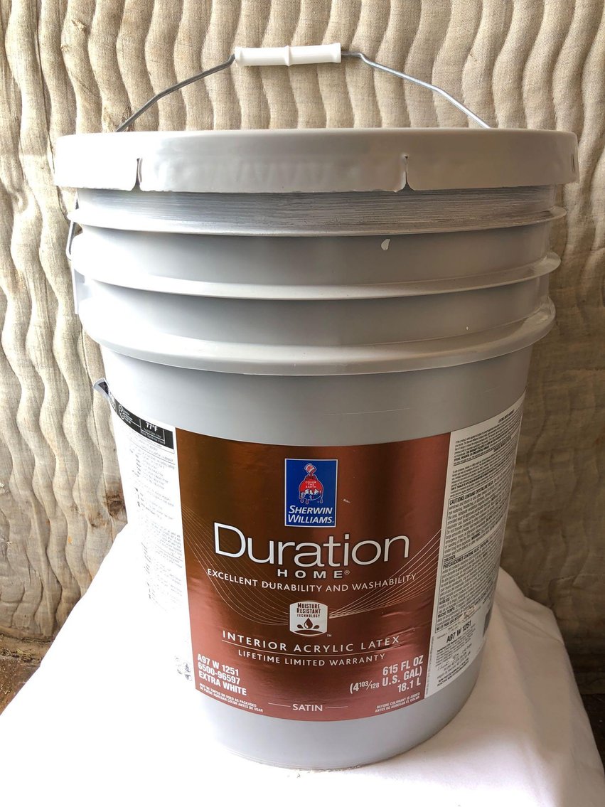 Image for Kawaihau Paint & Paint Supplies Auction 1/2/19