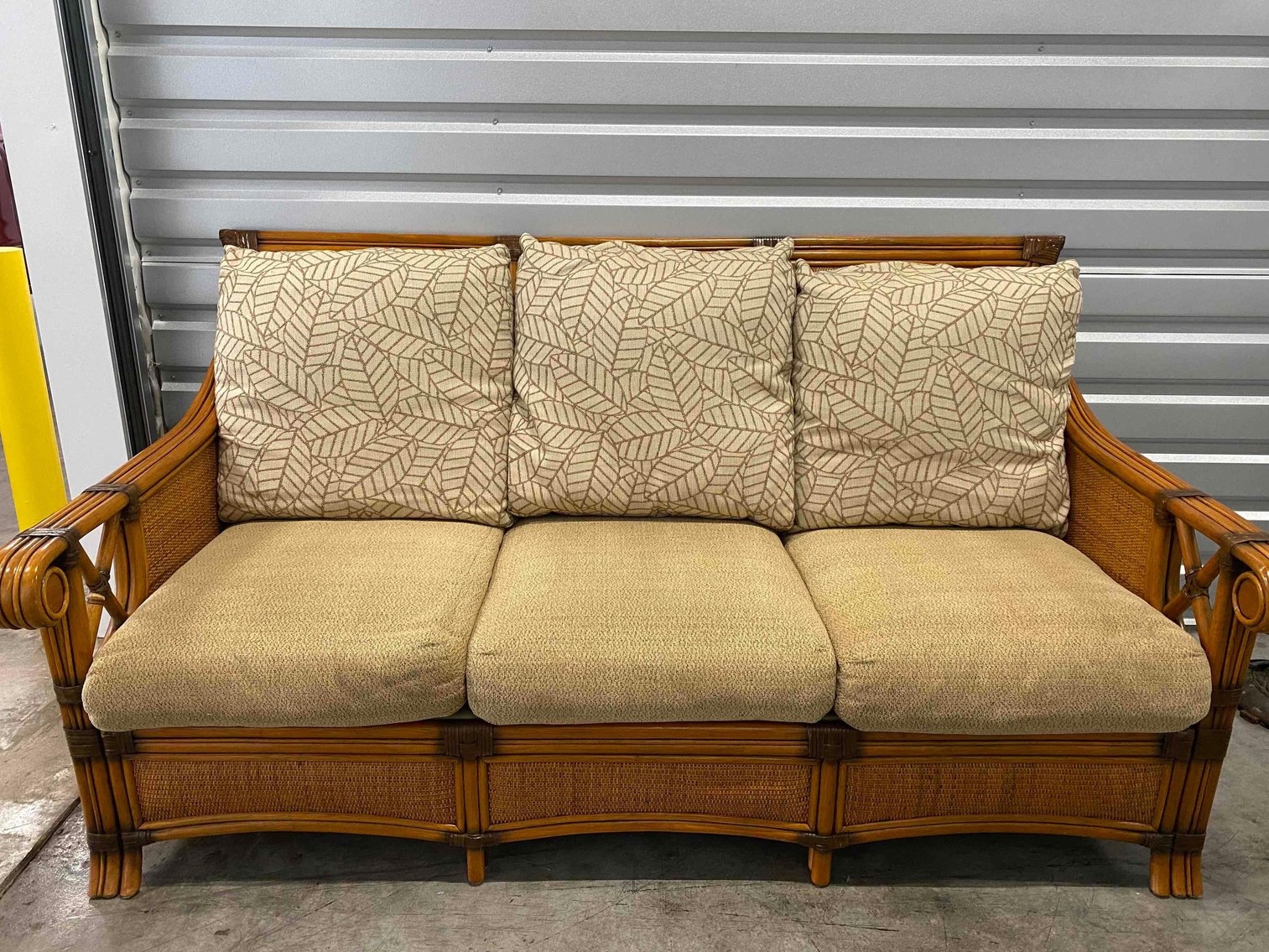 Image for Lihue (KAUAI) Nawiliwili Personal Property Auction 06/28