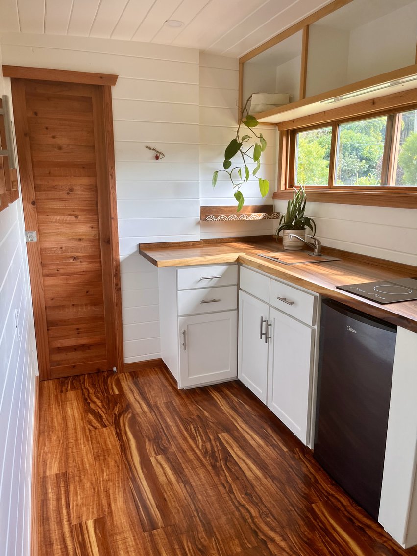 Image for Sealed Bid Auction: Luxurious Custom Trailer Home