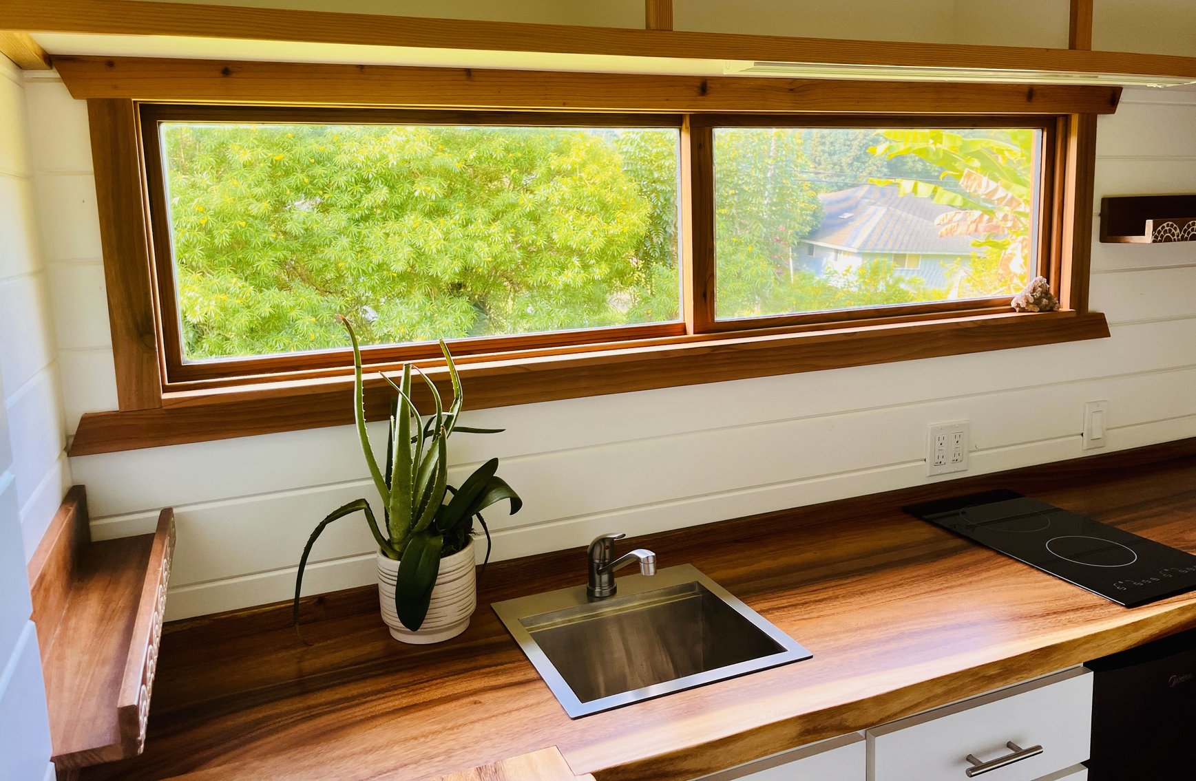 Image for Sealed Bid Auction: Luxurious Custom Trailer Home