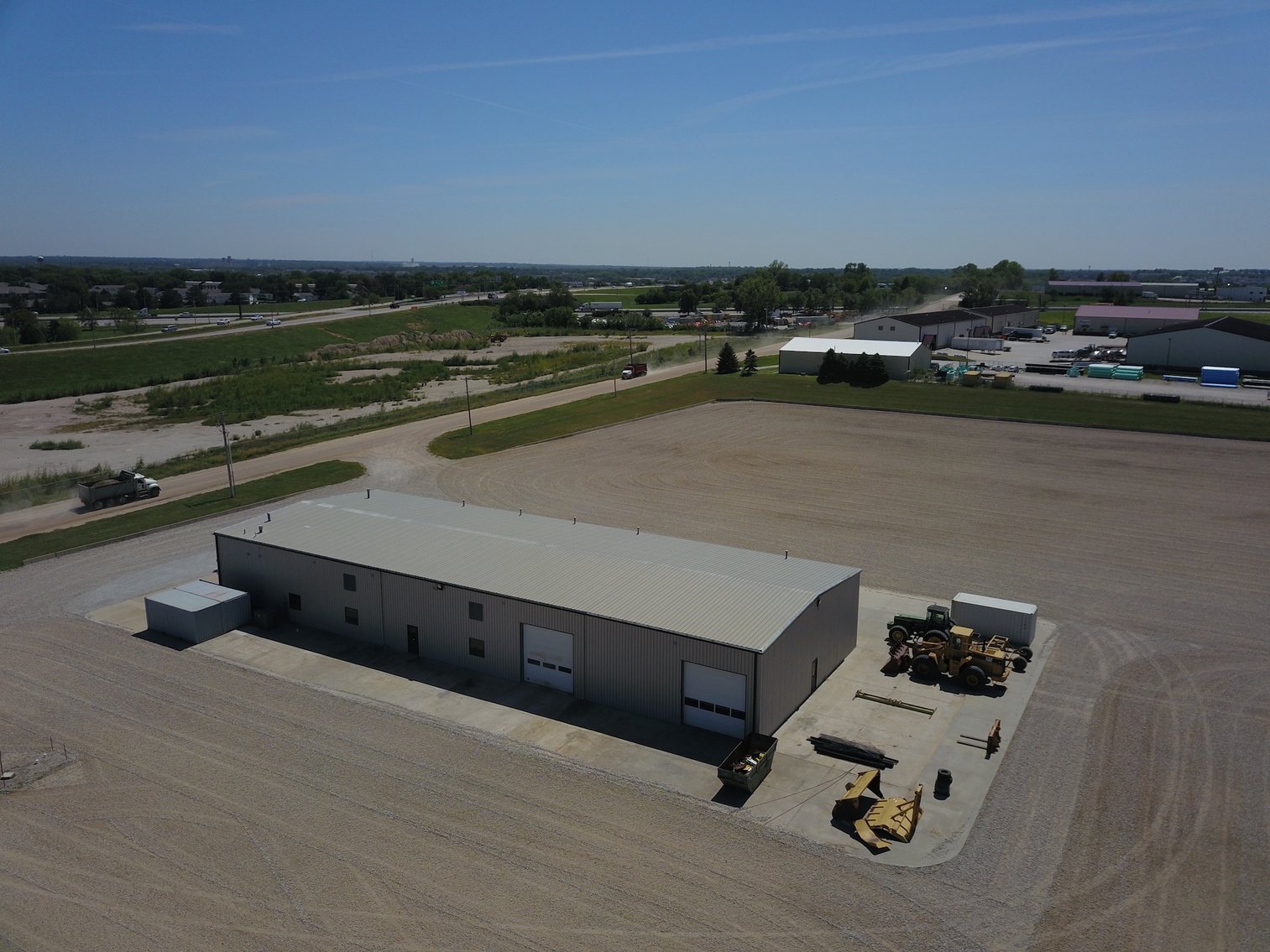 Image for TREMENDOUS HIGH VISIBILITY COMMERCIAL PROPERTY NO RESERVE LIVE AUCTION