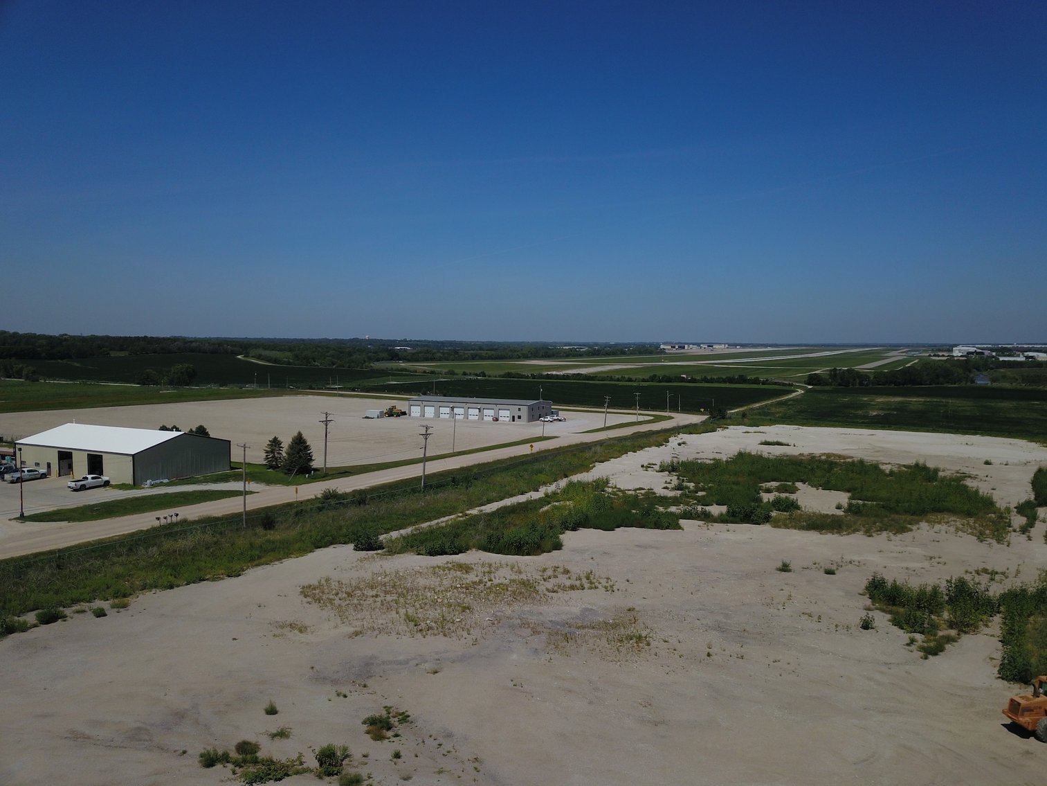 Image for TREMENDOUS HIGH VISIBILITY COMMERCIAL PROPERTY NO RESERVE LIVE AUCTION