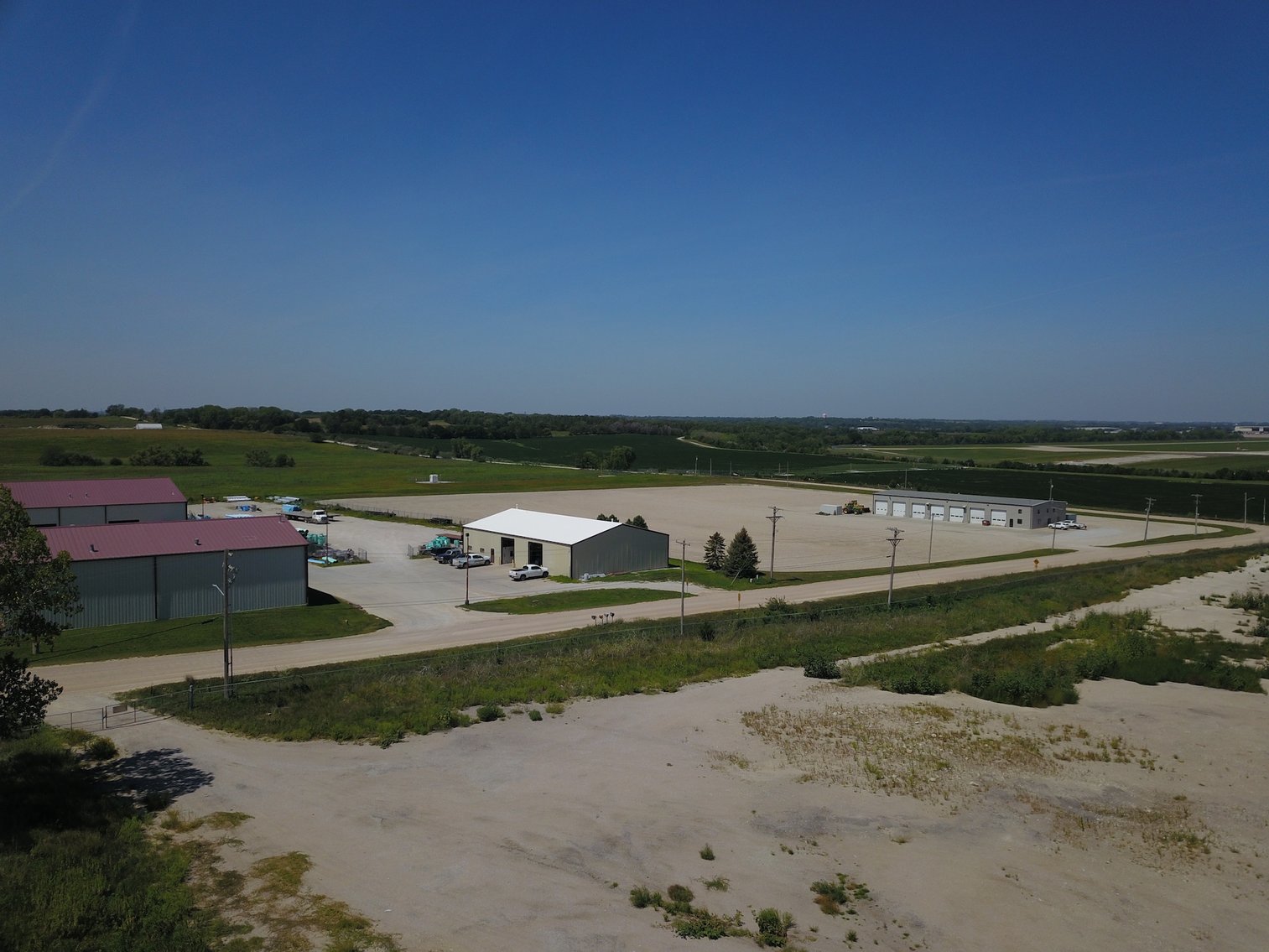 Image for TREMENDOUS HIGH VISIBILITY COMMERCIAL PROPERTY NO RESERVE LIVE AUCTION