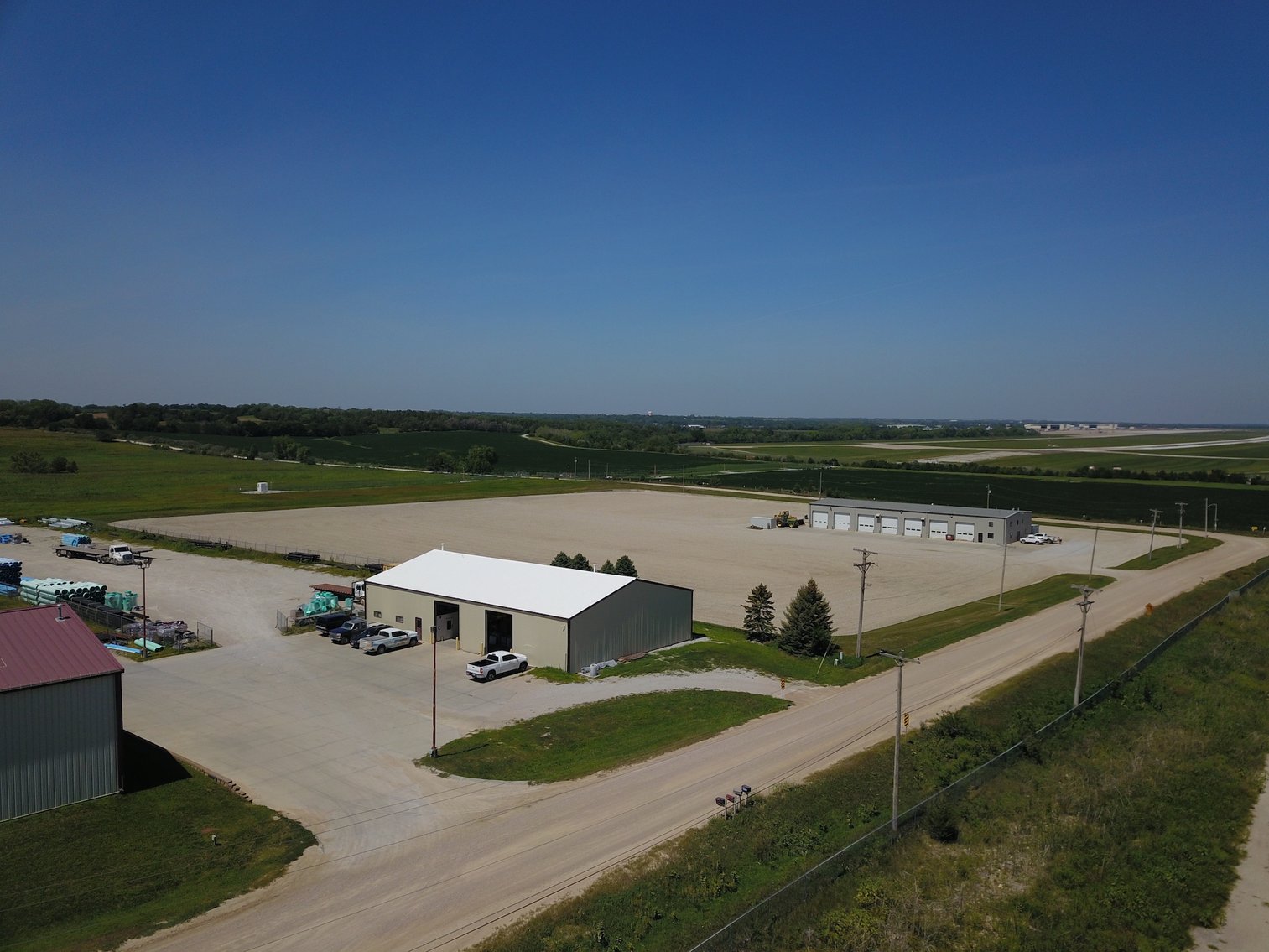 Image for TREMENDOUS HIGH VISIBILITY COMMERCIAL PROPERTY NO RESERVE LIVE AUCTION