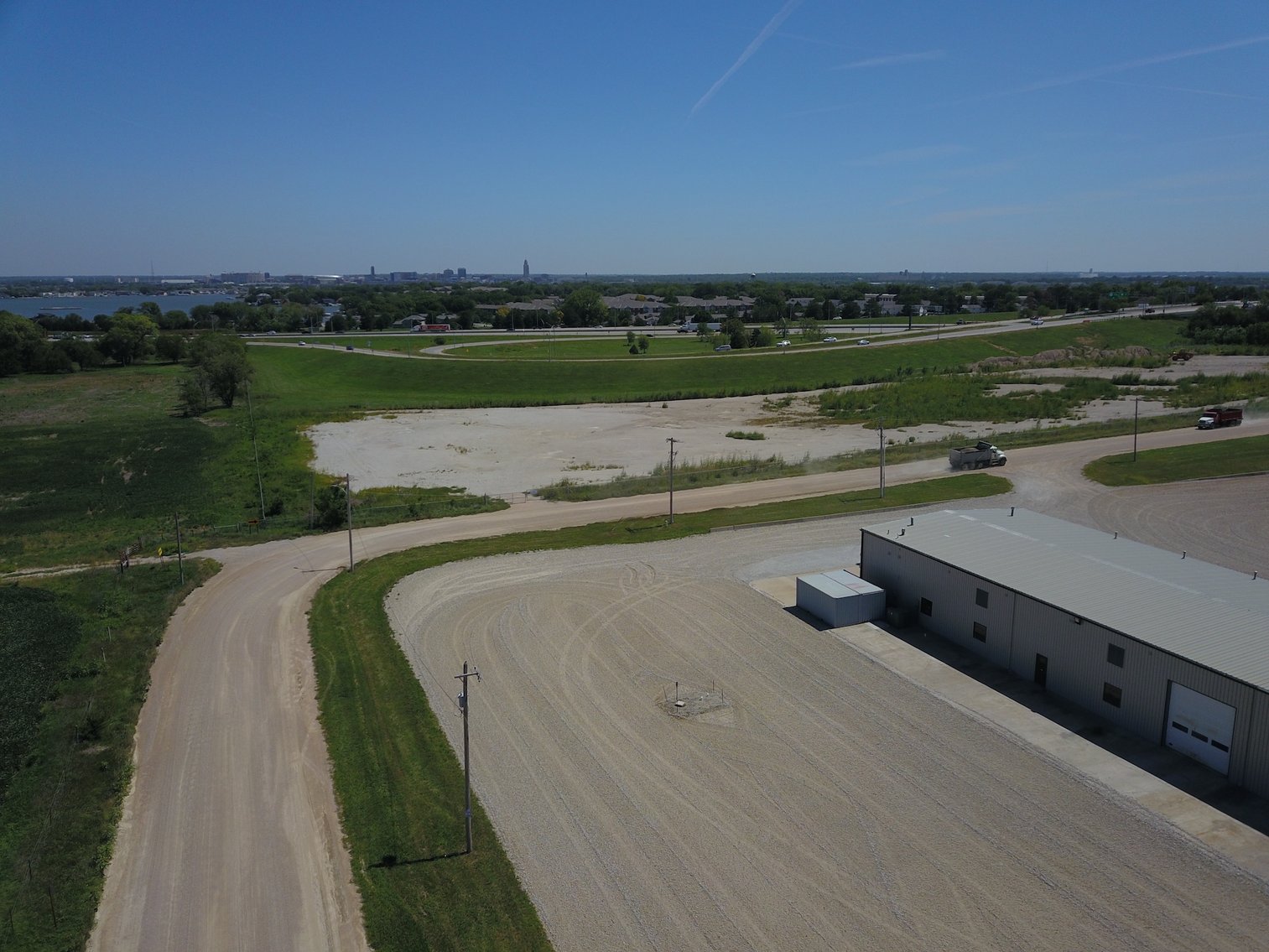 Image for TREMENDOUS HIGH VISIBILITY COMMERCIAL PROPERTY NO RESERVE LIVE AUCTION