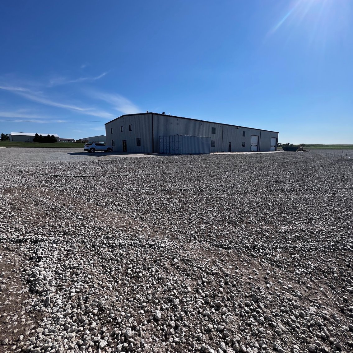 Image for TREMENDOUS HIGH VISIBILITY COMMERCIAL PROPERTY NO RESERVE LIVE AUCTION