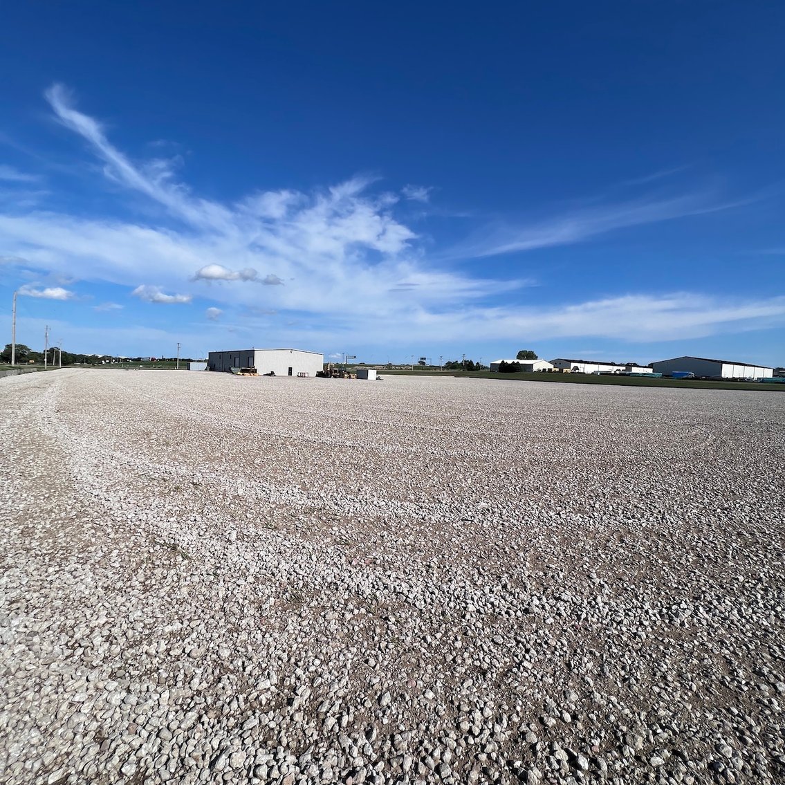 Image for TREMENDOUS HIGH VISIBILITY COMMERCIAL PROPERTY NO RESERVE LIVE AUCTION