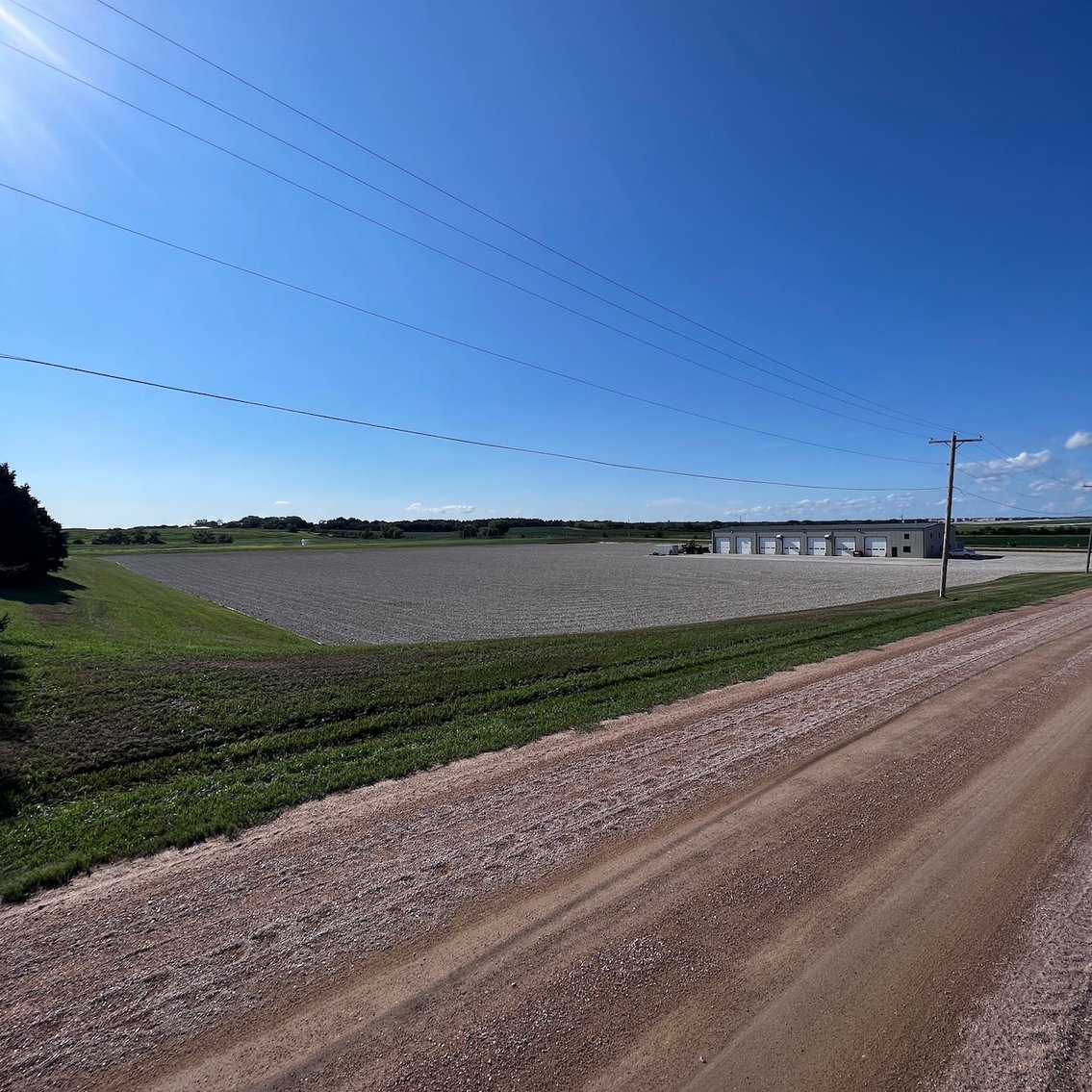 Image for TREMENDOUS HIGH VISIBILITY COMMERCIAL PROPERTY NO RESERVE LIVE AUCTION