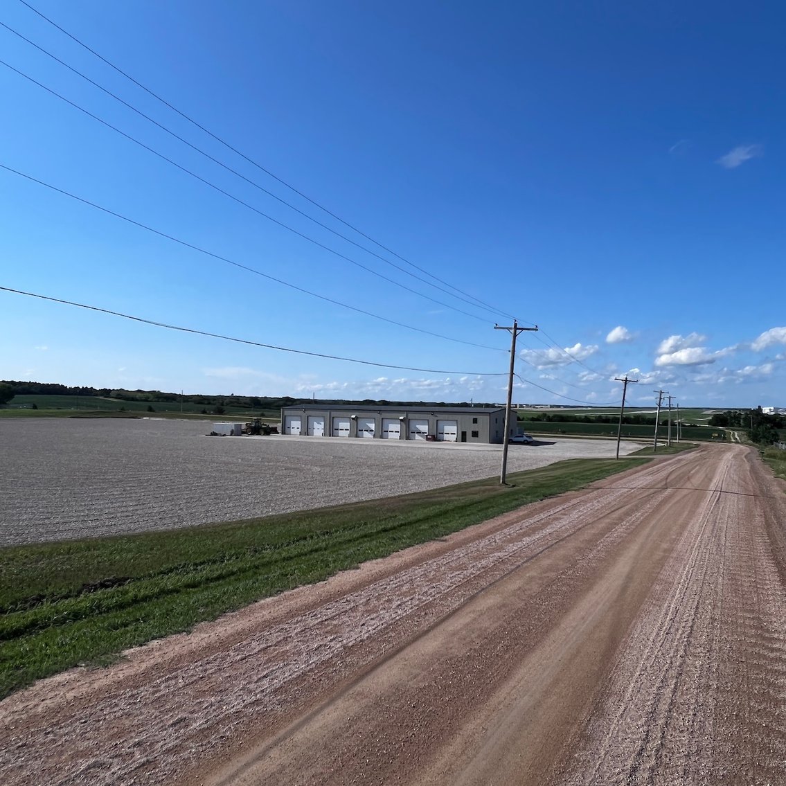 Image for TREMENDOUS HIGH VISIBILITY COMMERCIAL PROPERTY NO RESERVE LIVE AUCTION