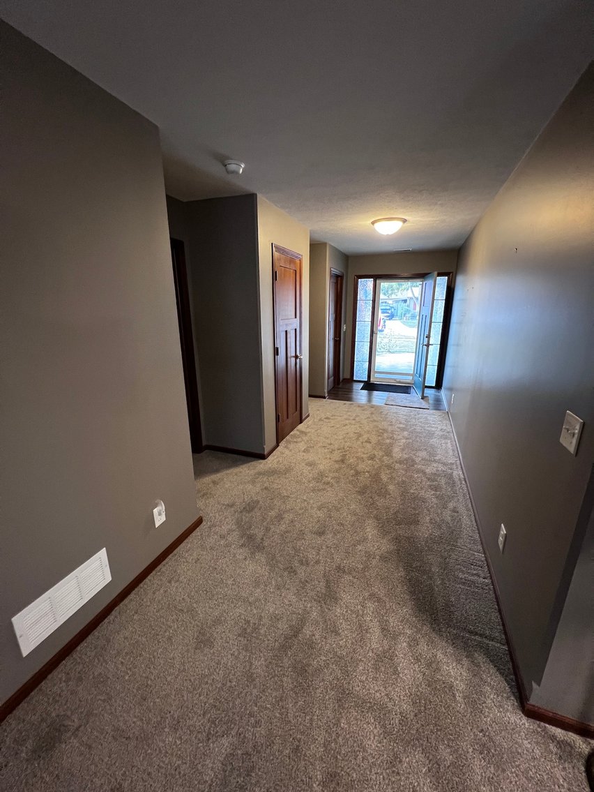 Image for SUPER CLEAN 3 BEDROOM RANCH HOME LIVE AUCTION