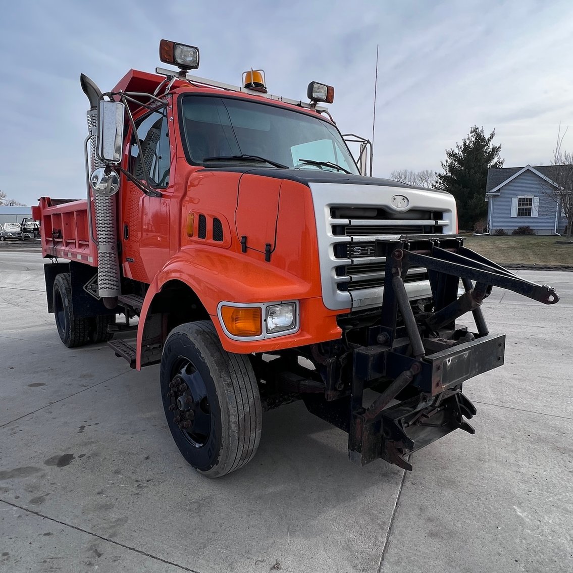 Image for LINE #1 - LIVE AUCTION-Eastern Nebraska's Late Model Truck, Trailer, Construction & Farm Equipment at No Reserve