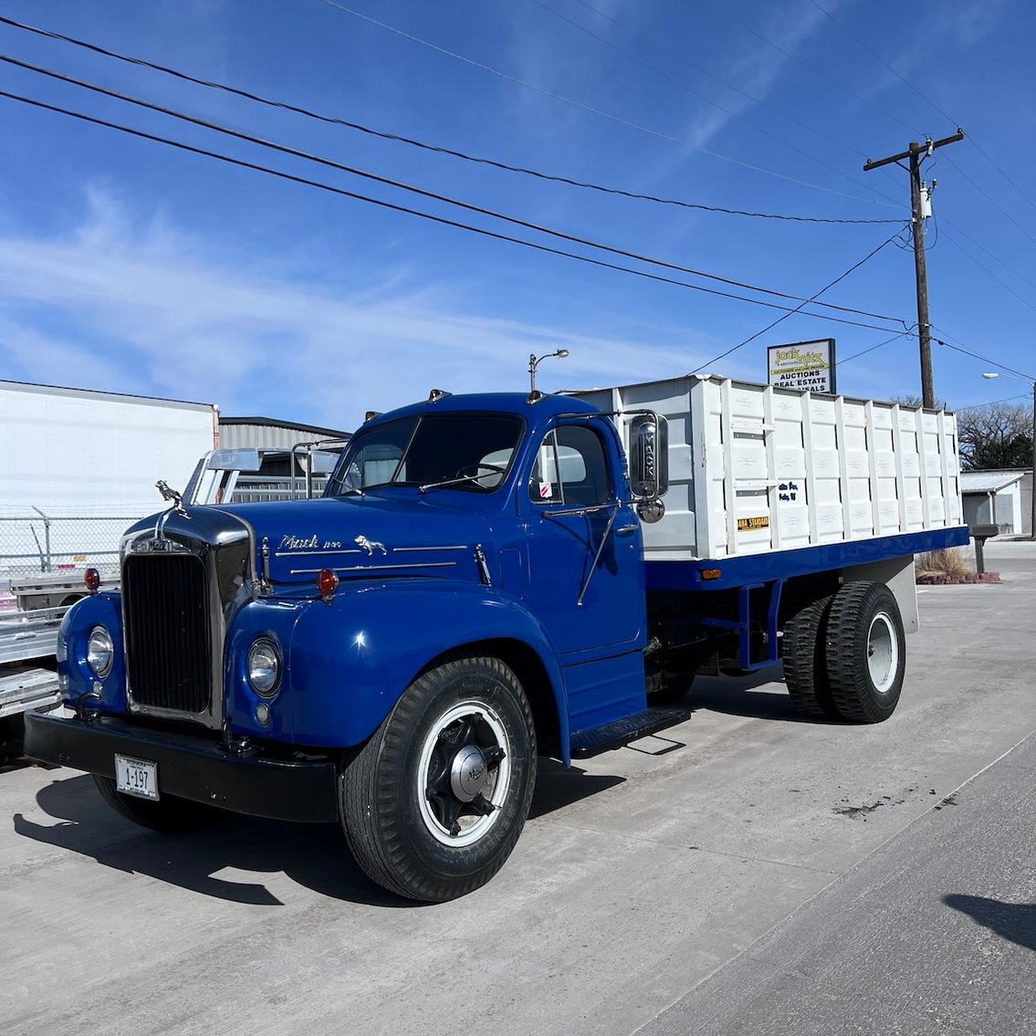 Image for LINE #1 - LIVE AUCTION-Eastern Nebraska's Late Model Truck, Trailer, Construction & Farm Equipment at No Reserve