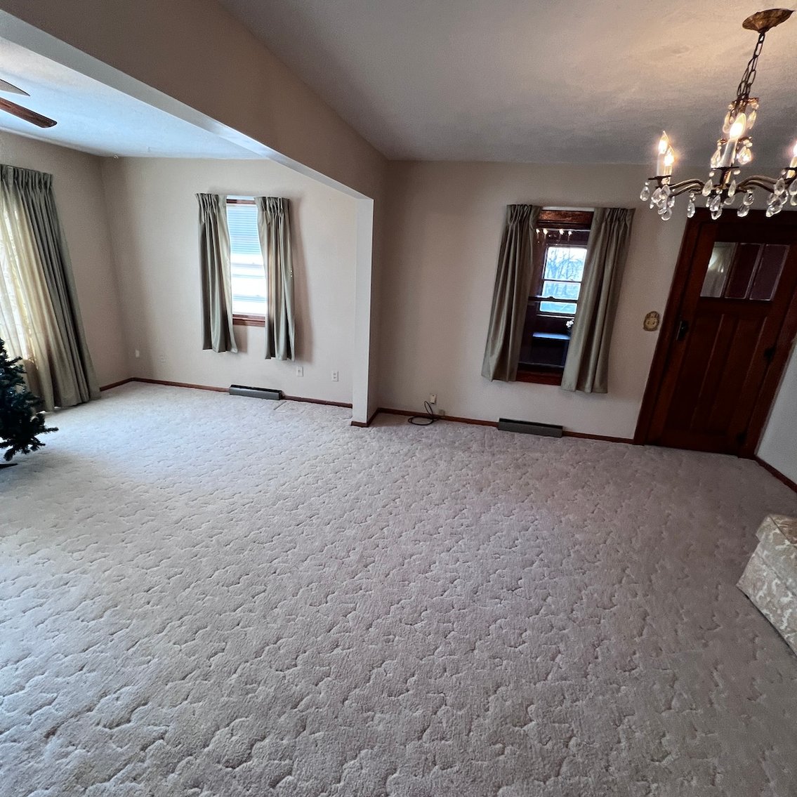 Image for No Reserve Acreage Estate LIVE Auction Featuring Home and Outbuilding on 2.66 Acres near Fremont, NE