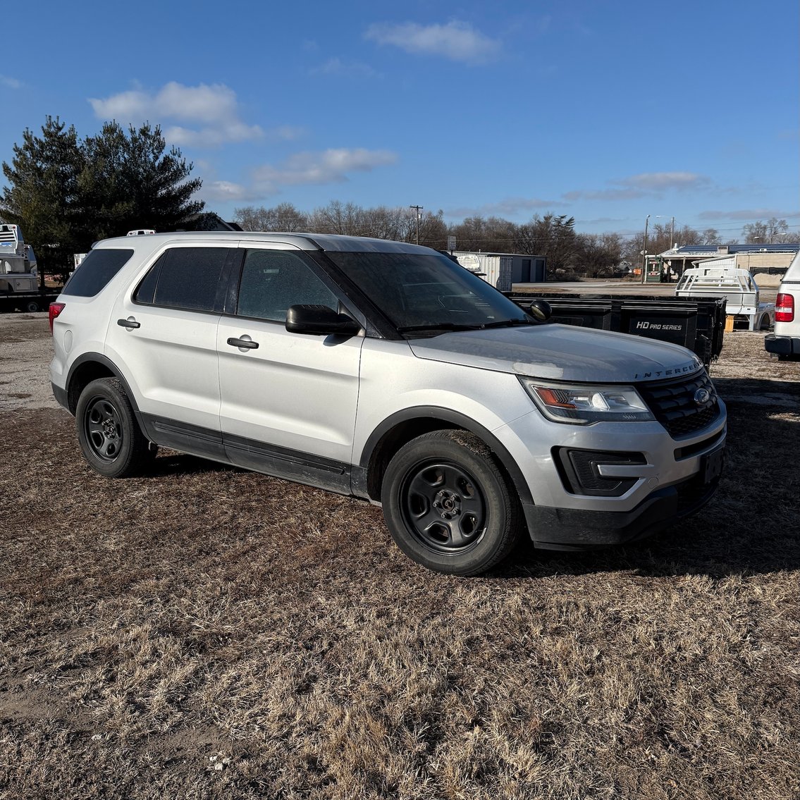 Image for Eastern Nebraska's Late Model Truck, Trailer, Construction & Farm Equipment No Reserve LIVE Auction
