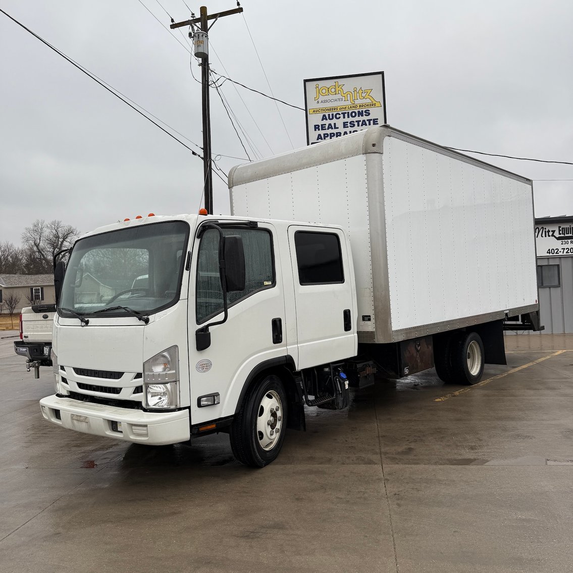 Image for Eastern Nebraska's Late Model Truck, Trailer, Construction & Farm Equipment No Reserve LIVE Auction