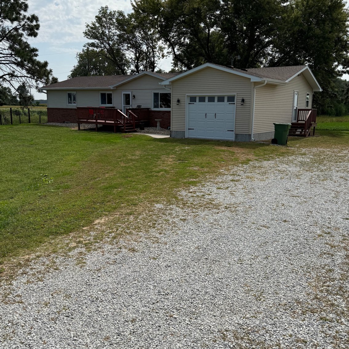 Image for Absolute Acreage Auction – 3.89 Acres with Remodeled Ranch Home,  Outbuilding & Pasture
