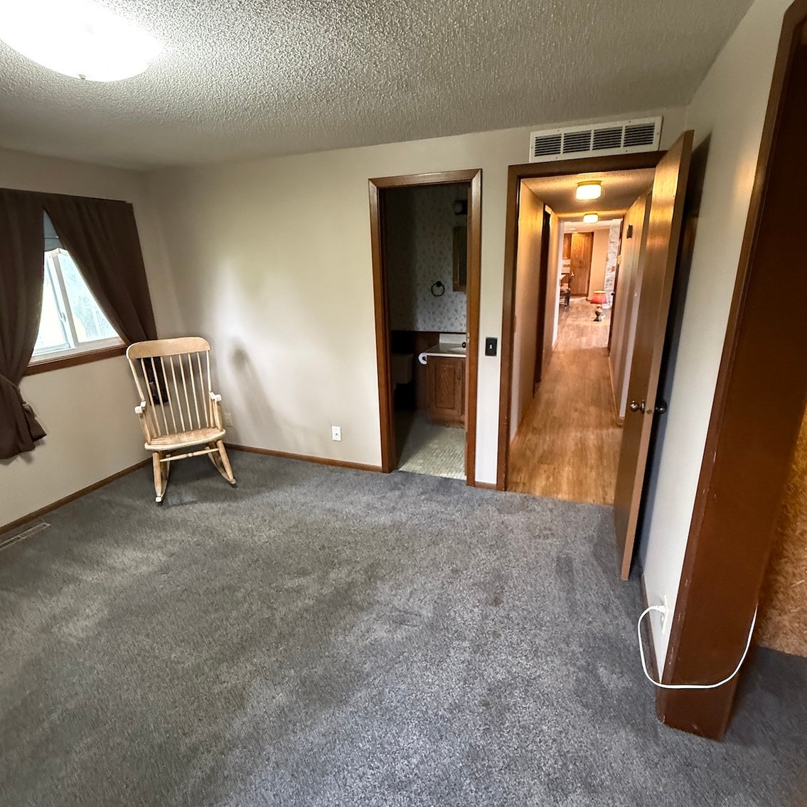 Image for Absolute Acreage Auction – 3.89 Acres with Remodeled Ranch Home,  Outbuilding & Pasture