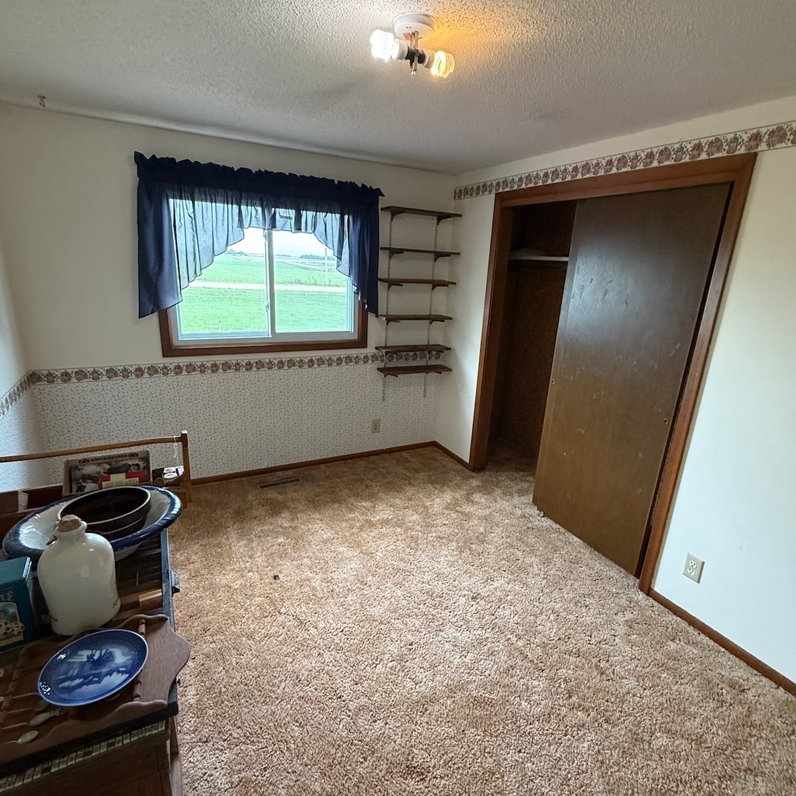 Image for Absolute Acreage Auction – 3.89 Acres with Remodeled Ranch Home,  Outbuilding & Pasture