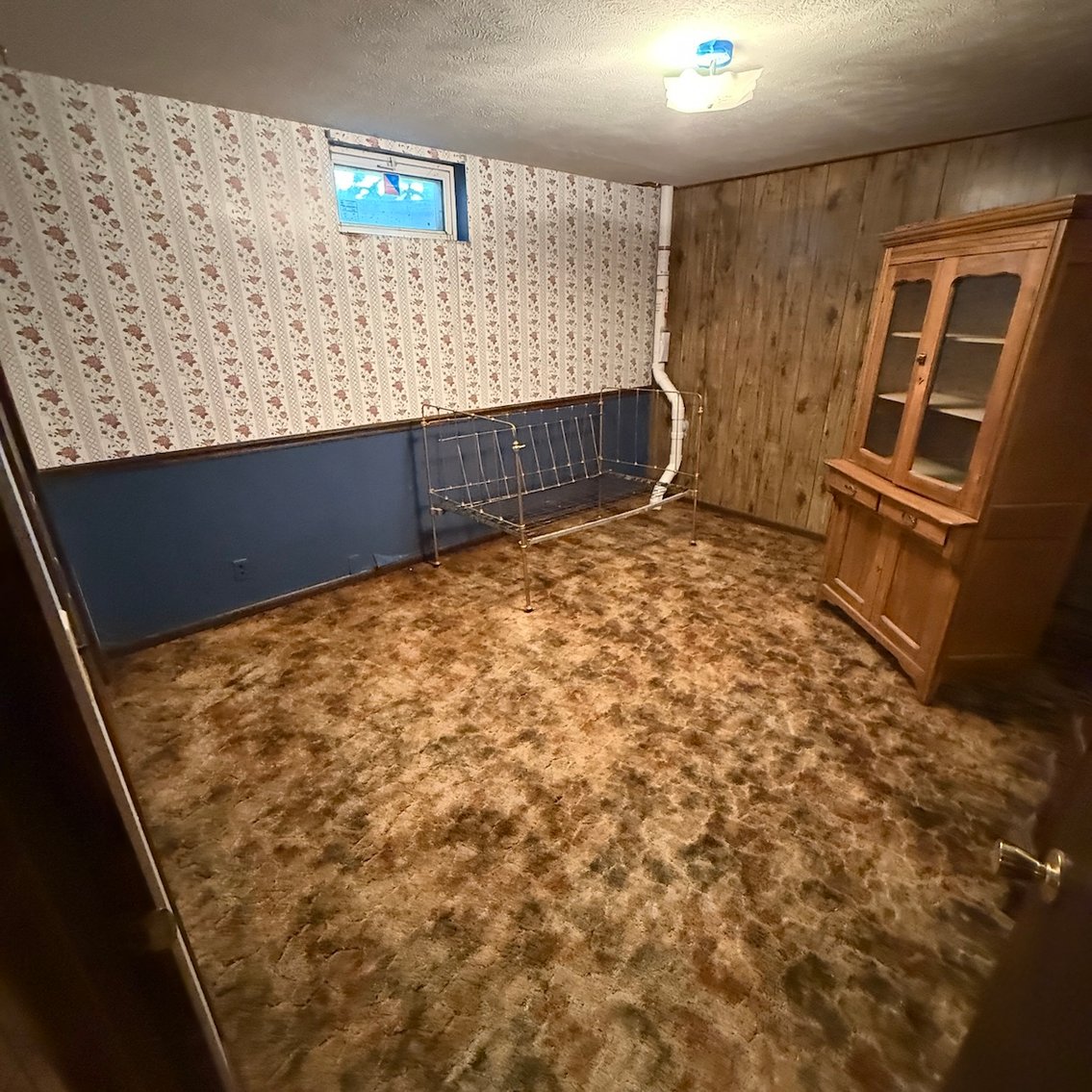 Image for Absolute Acreage Auction – 3.89 Acres with Remodeled Ranch Home,  Outbuilding & Pasture