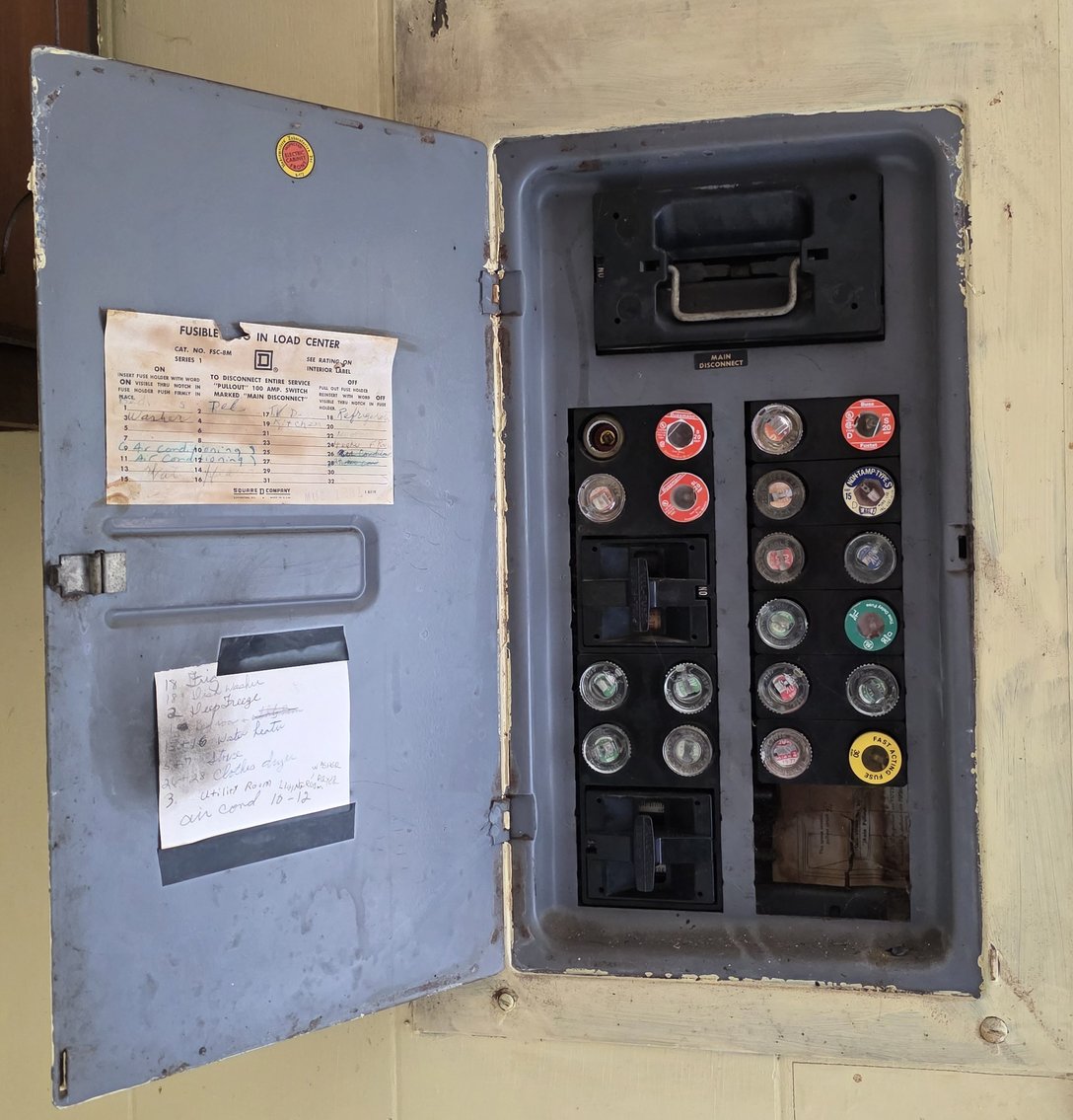 Image for 1913 W. Lincoln St. Tullahoma, TN 37388